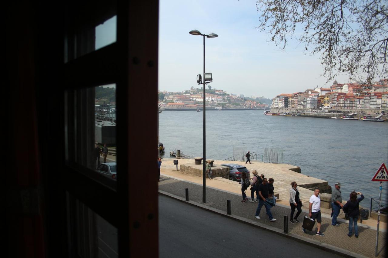 Amazing River Views - Charming Studio Apartamento Vila Nova de Gaia Exterior foto